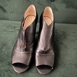 Nine West Artissa Leather Stiletto Booties Open Toe